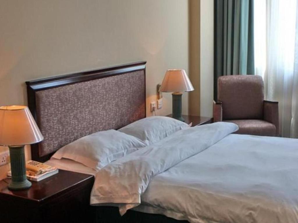 Traders Inn Brunei Бандар Сери Бегаван Екстериор снимка